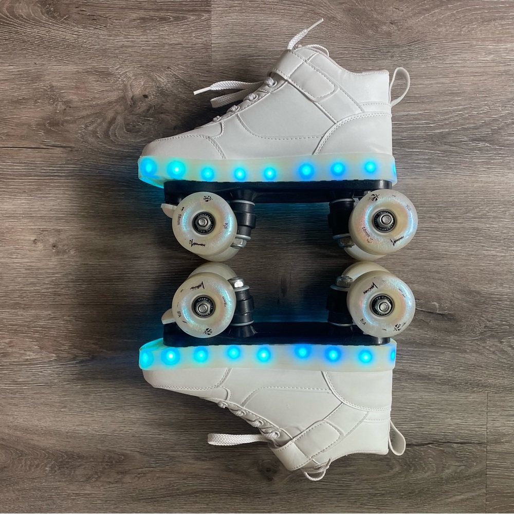 Custom LED Light Shoe Roller Skates
